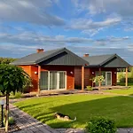 Lodge Miedzy Lasem A Wsia-kameralne Przy Lesie